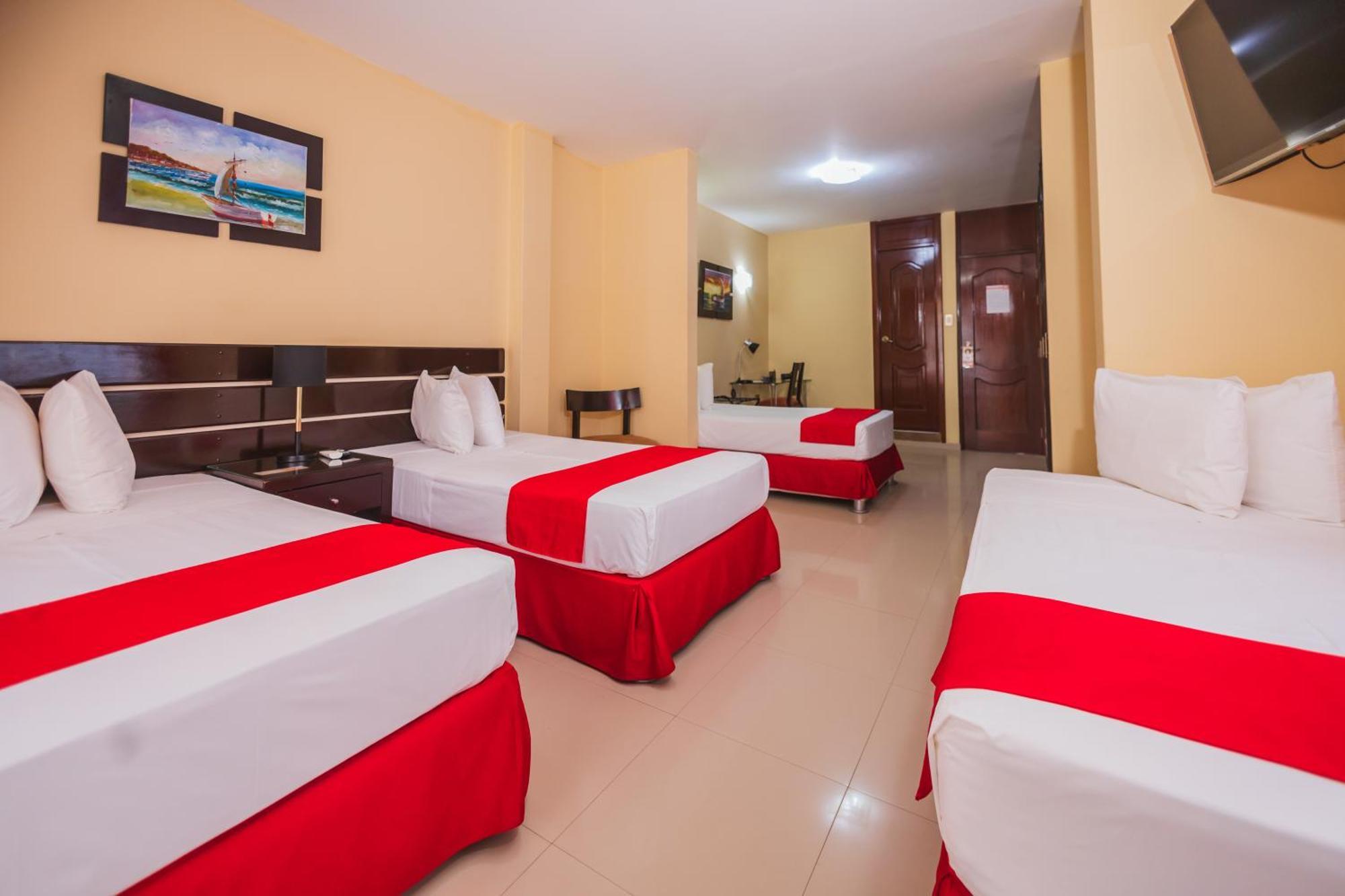 Hotel B'Liam Тумбес Екстериор снимка
